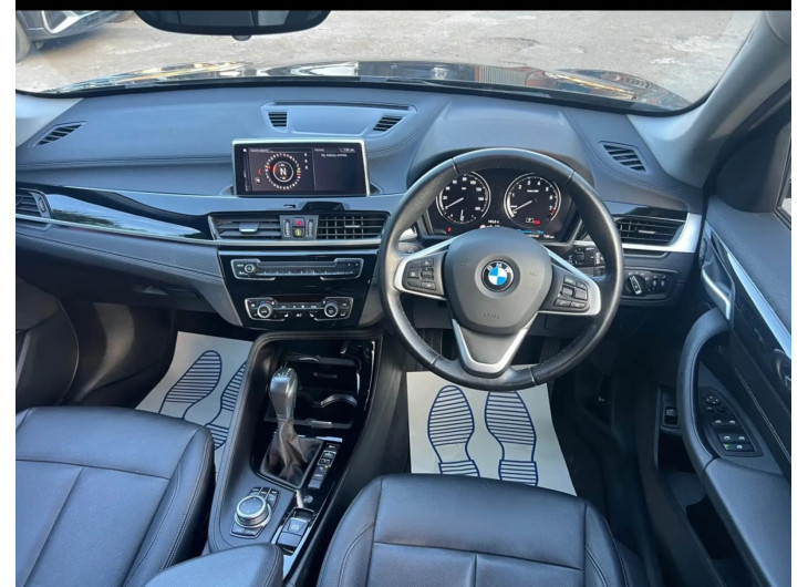 2021 BMW BLACK
